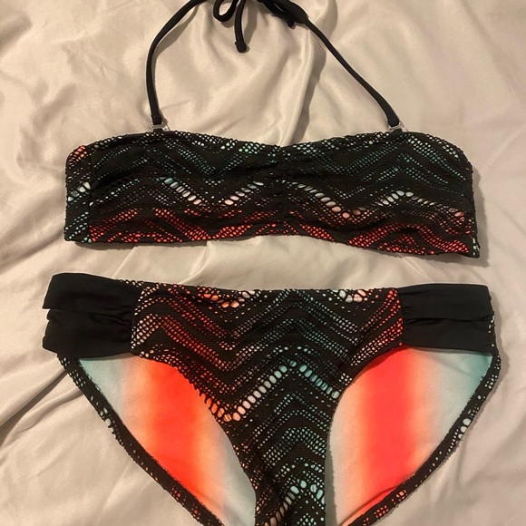 Bathing suit lot - Picture 6 of 7